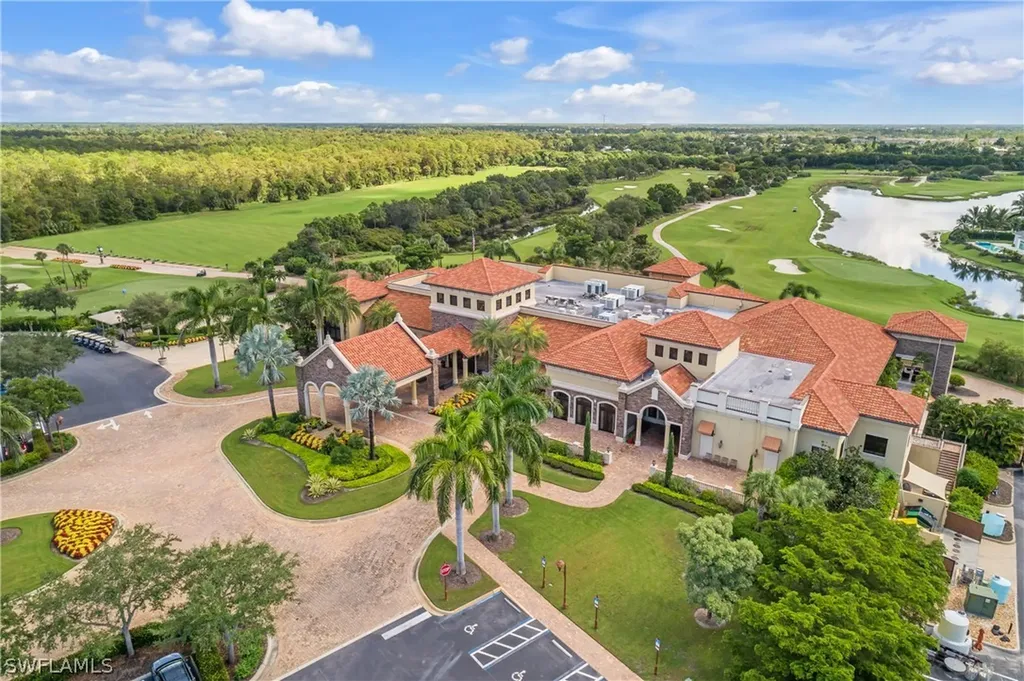 9518 Avellino Way Naples FL 34113