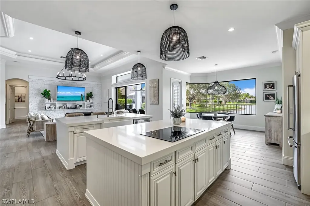 9809 Rocky Bank Drive Naples FL 34109
