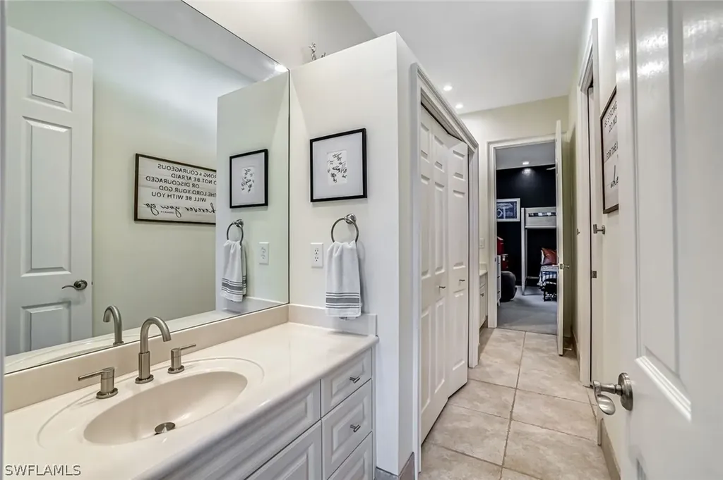 9809 Rocky Bank Drive Naples FL 34109