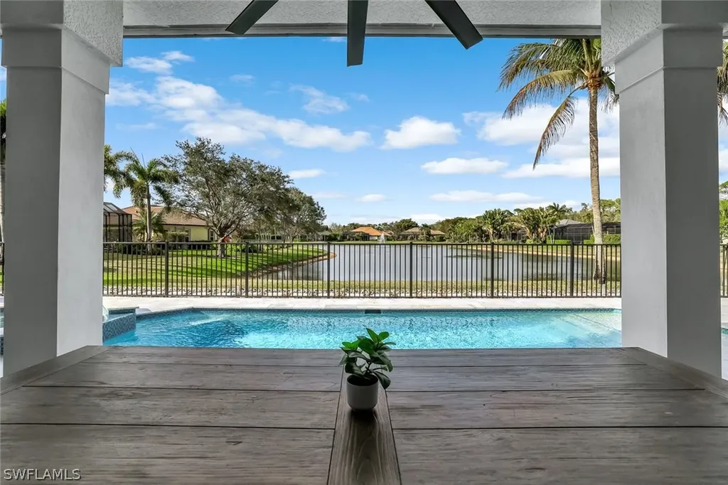 9809 Rocky Bank Drive Naples FL 34109