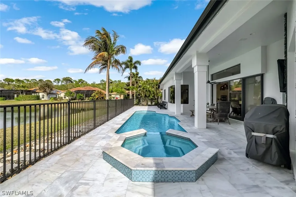 9809 Rocky Bank Drive Naples FL 34109