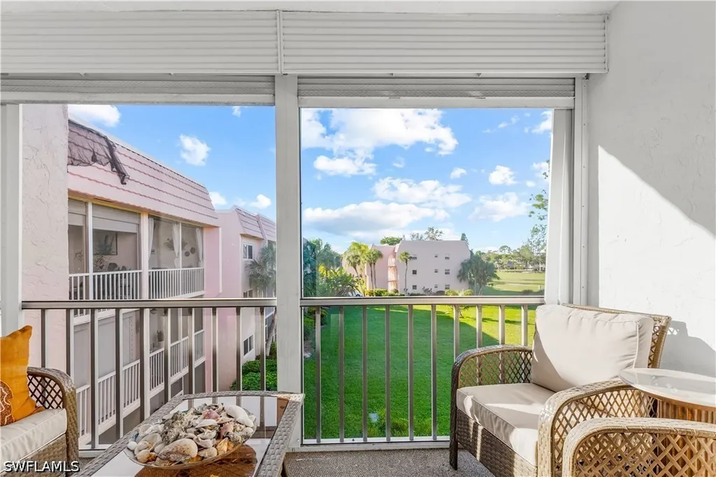 150 Turtle Lake Court Naples FL 34105