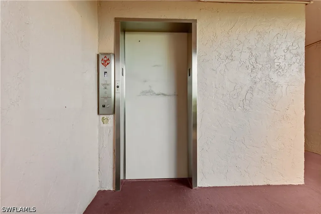 150 Turtle Lake Court Naples FL 34105