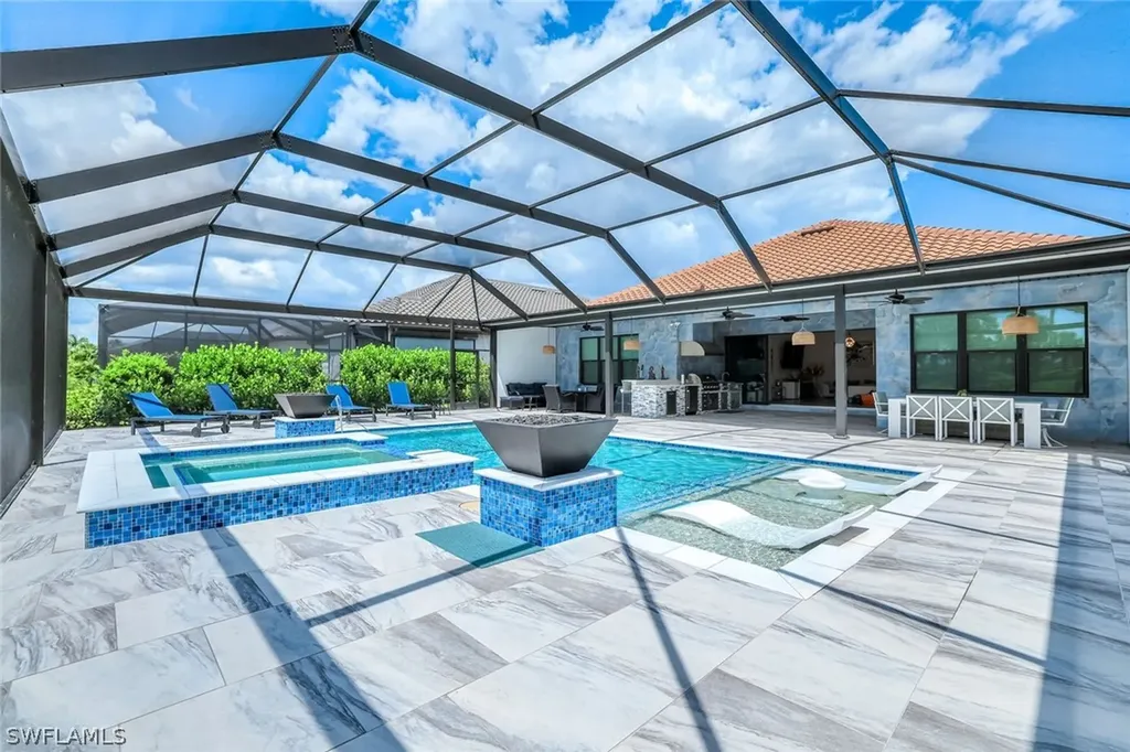 15495 Rio Ponace Court Naples FL 34114