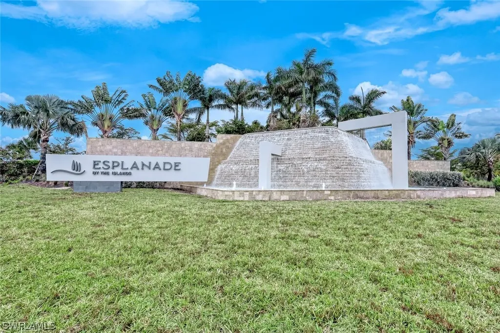 15495 Rio Ponace Court Naples FL 34114