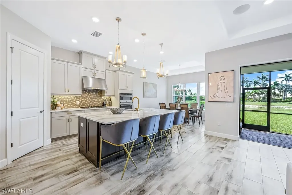 15495 Rio Ponace Court Naples FL 34114