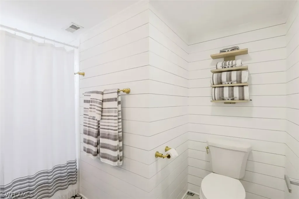 5501 Heron Point Drive Naples FL 34108