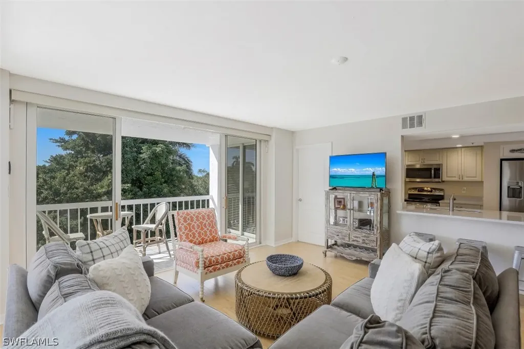 5501 Heron Point Drive Naples FL 34108
