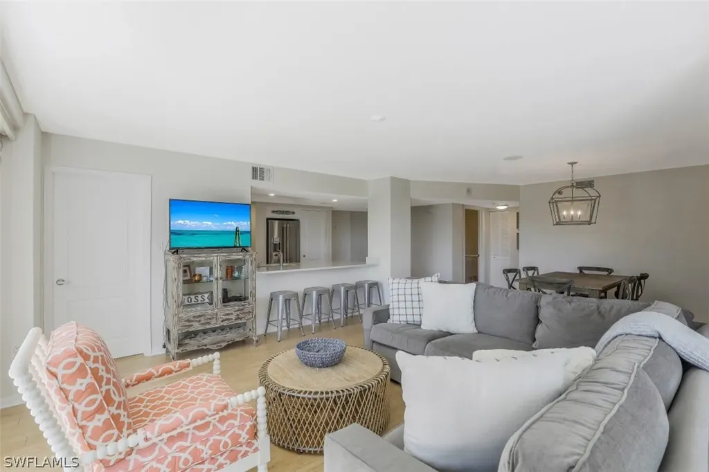 5501 Heron Point Drive Naples FL 34108