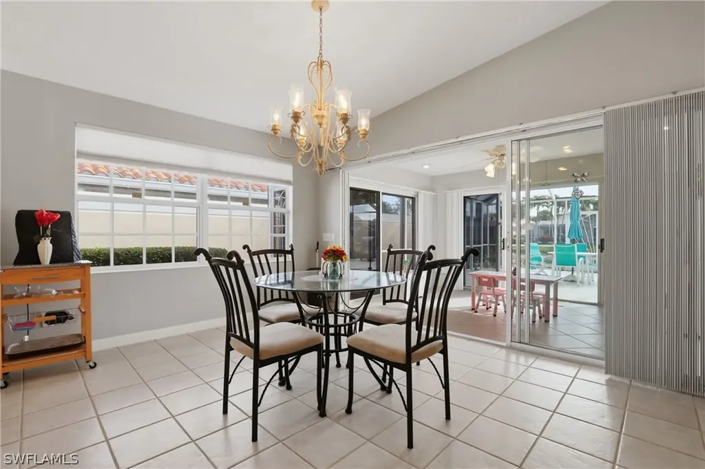 4198 Los Altos Court Naples FL 34109