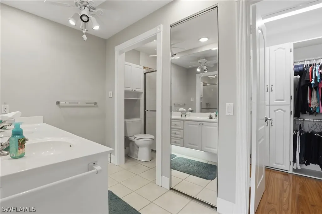 4198 Los Altos Court Naples FL 34109