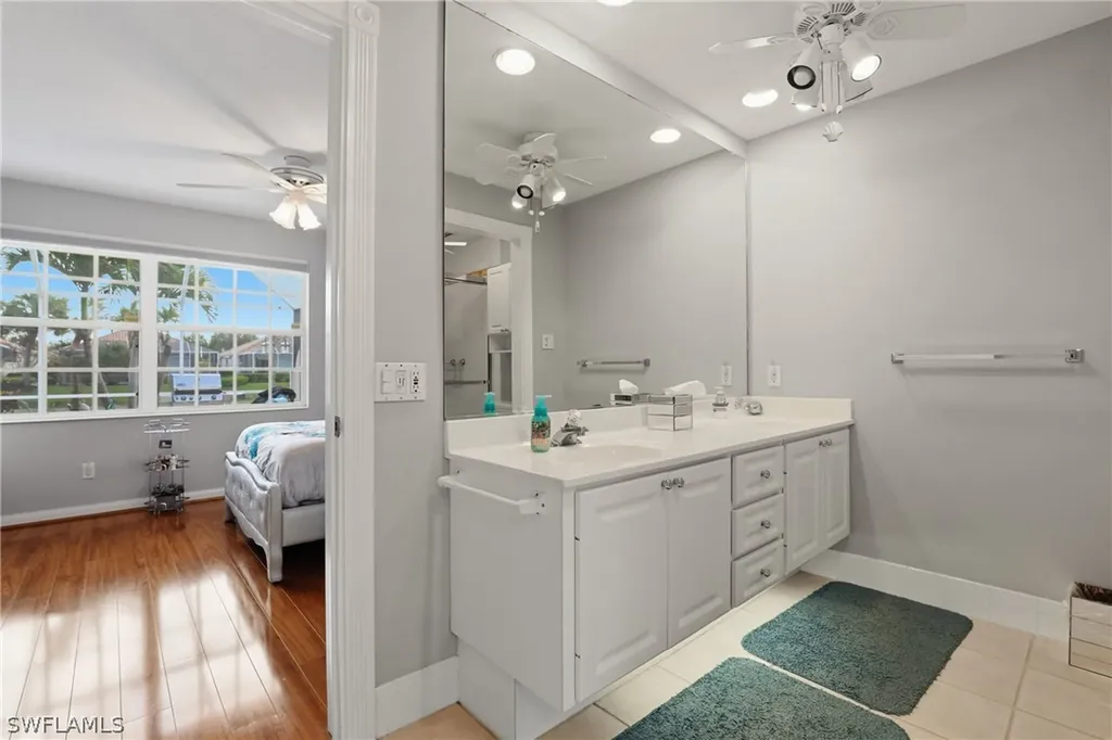 4198 Los Altos Court Naples FL 34109