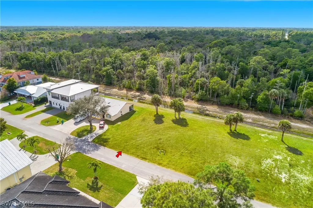 4017 Skyway Drive Naples FL 34112