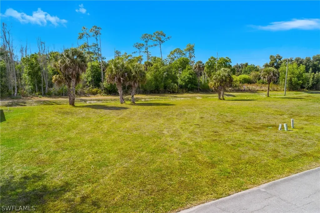 4017 Skyway Drive Naples FL 34112