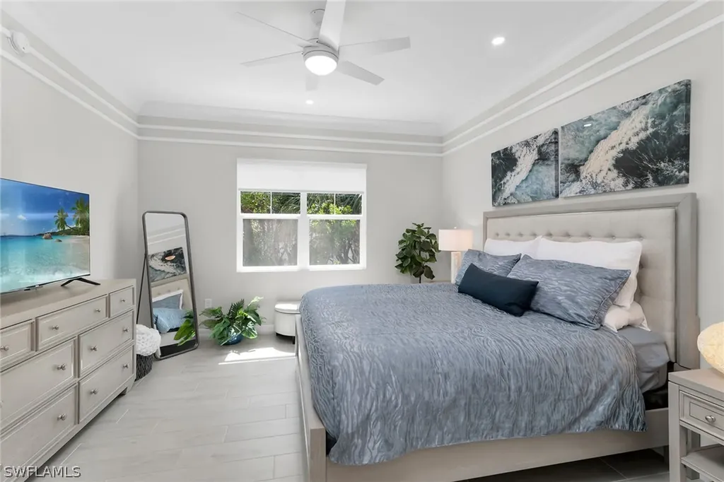 238 Indies Drive E Naples FL 34114