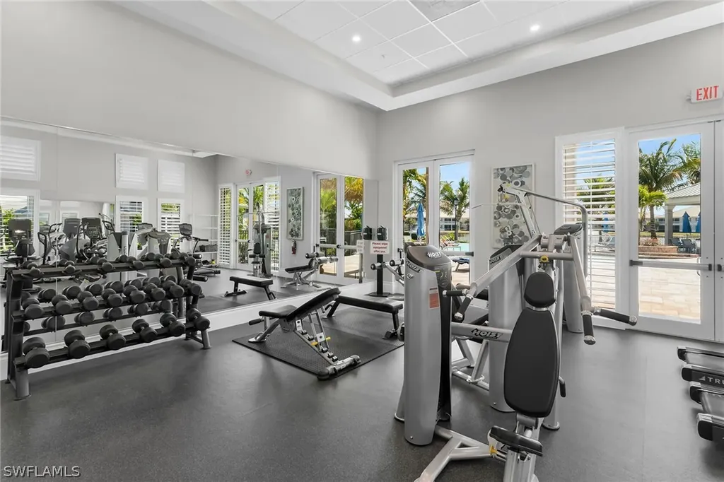 238 Indies Drive E Naples FL 34114