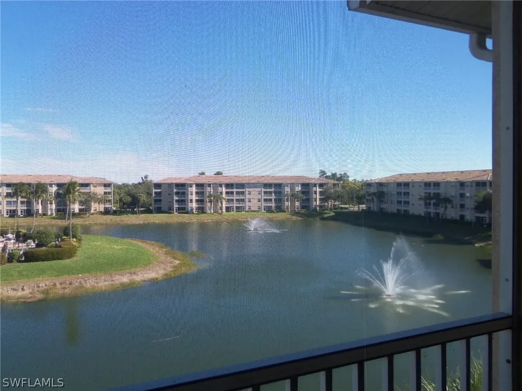 8490 Kingbird Loop Estero FL 33967