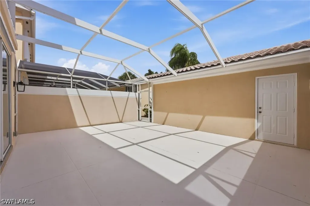 7821 Veronawalk Boulevard Naples FL 34114