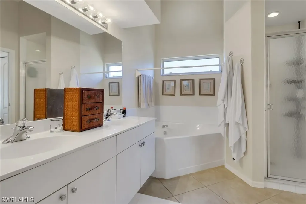 8620 Cedar Hammock Circle Naples FL 34112