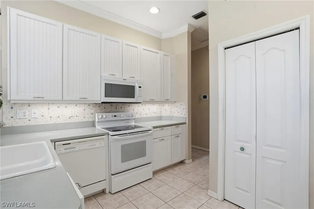 2265 Heritage Greens Drive Naples FL 34119