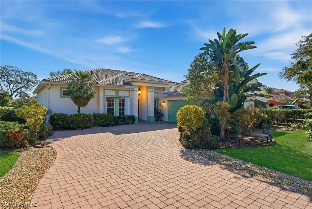 2265 Heritage Greens Drive Naples FL 34119