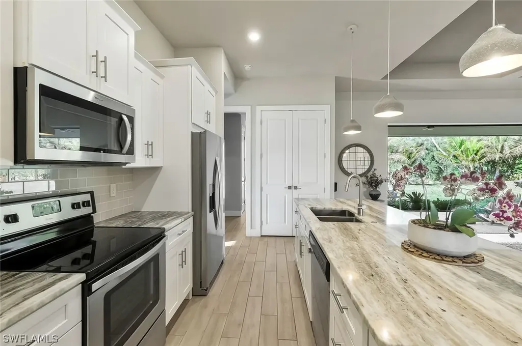 10071 Strike Lane Bonita Springs FL 34135