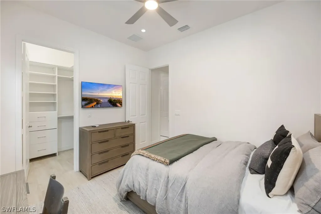 13723 Callisto Avenue Naples FL 34109
