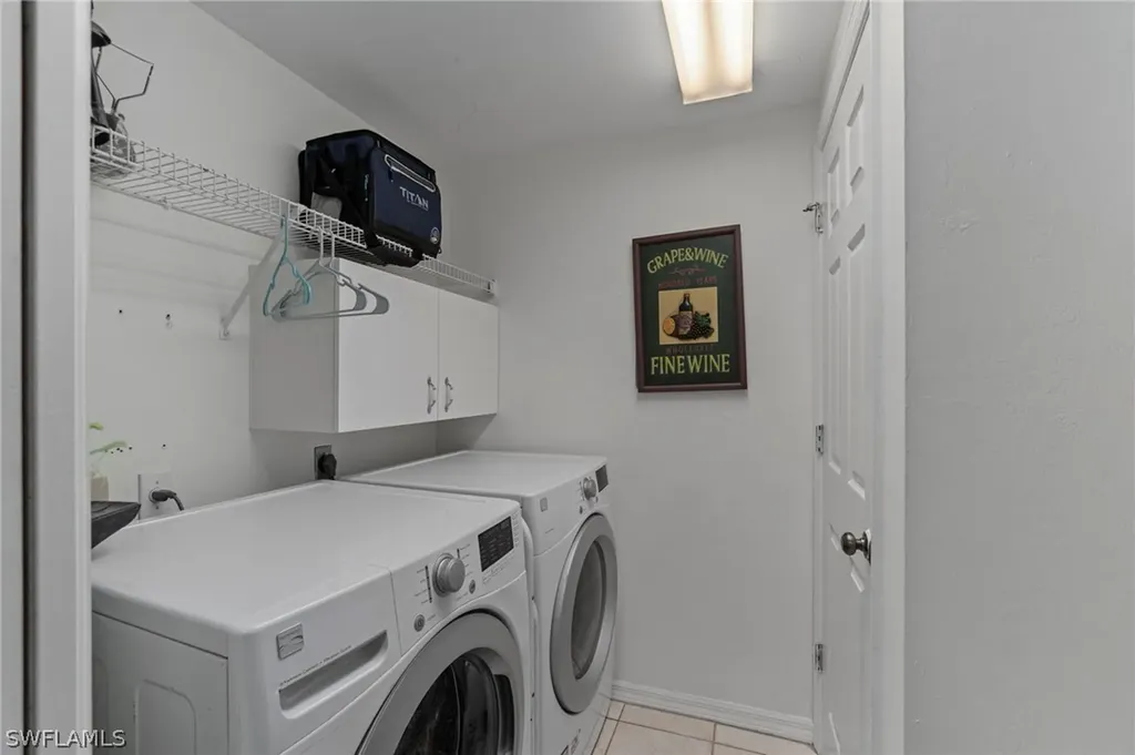 102 Tuscana Court Naples FL 34119