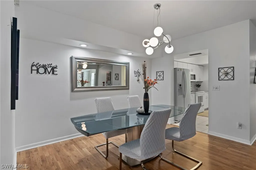 102 Tuscana Court Naples FL 34119