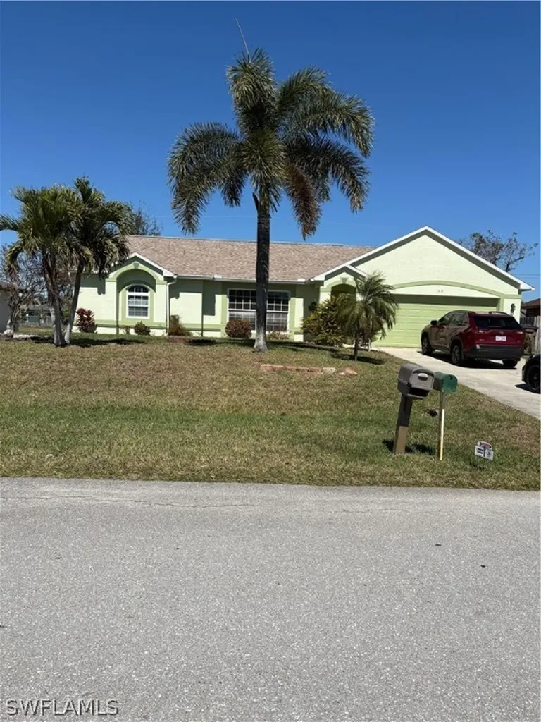 1415 SW 29th Terrace Cape Coral FL 33914