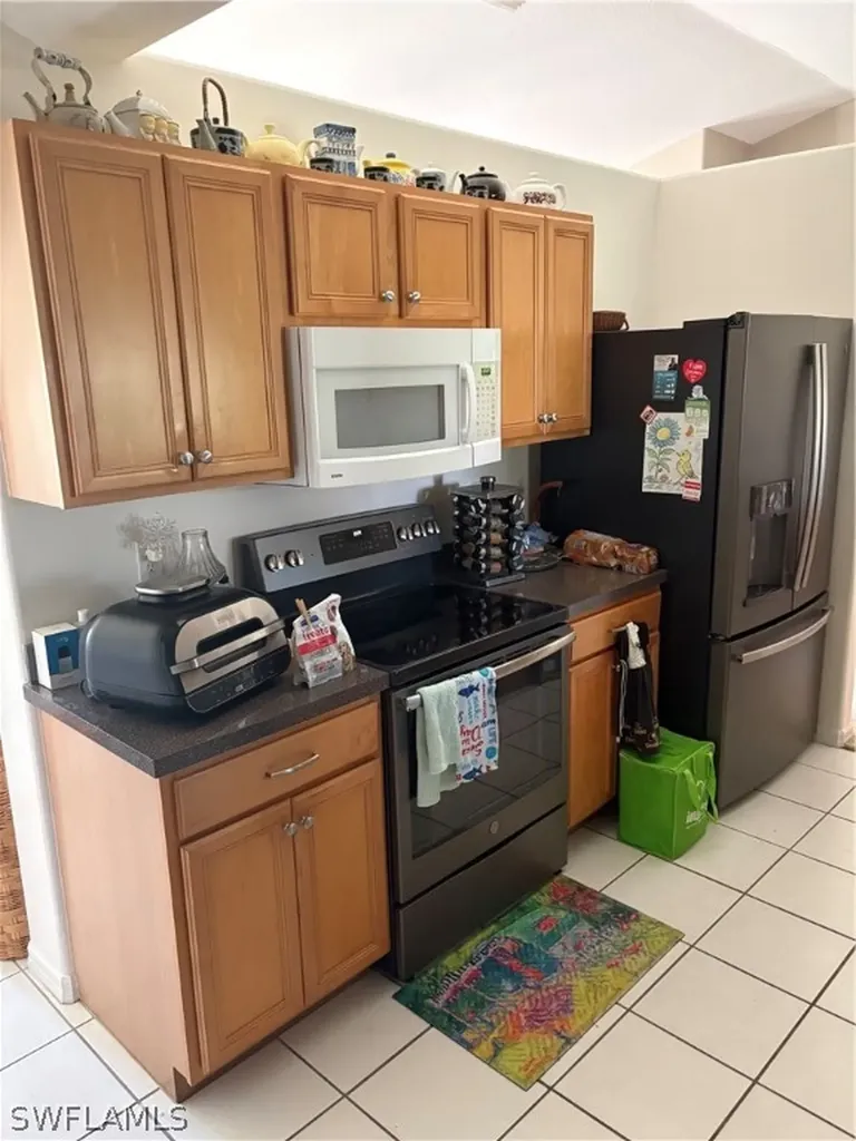 1415 SW 29th Terrace Cape Coral FL 33914