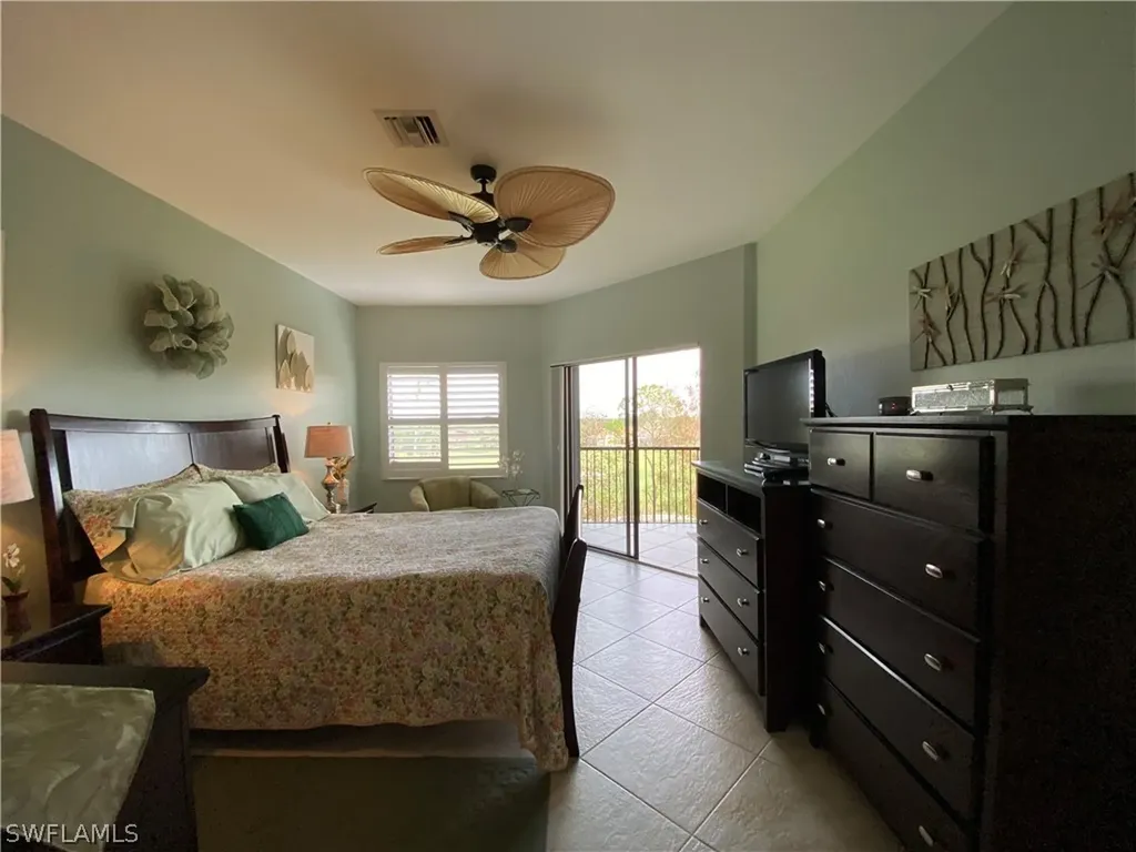 230 Vintage Circle Naples FL 34119