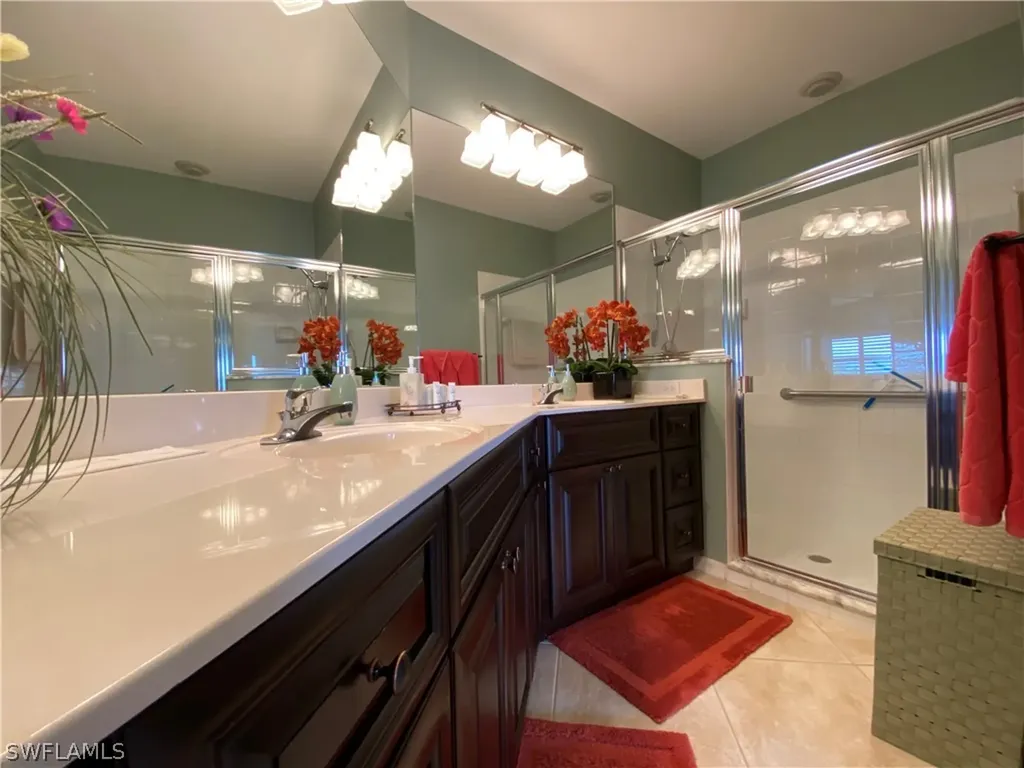 230 Vintage Circle Naples FL 34119