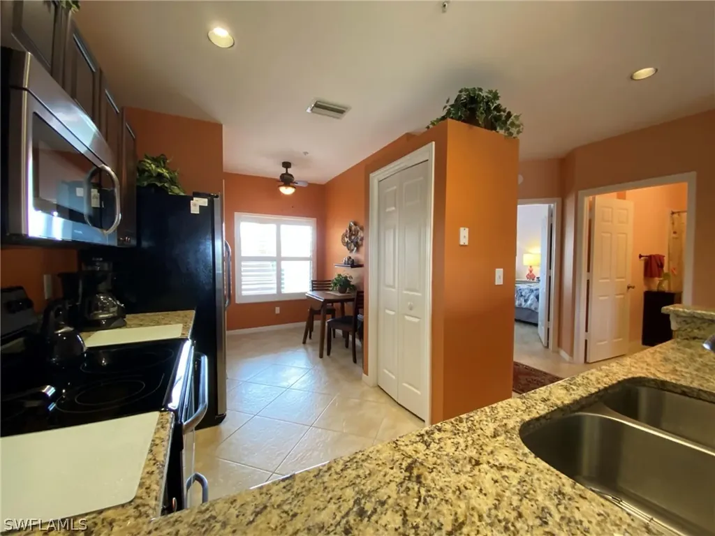 230 Vintage Circle Naples FL 34119