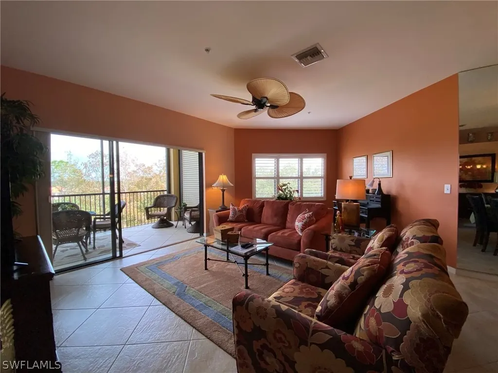 230 Vintage Circle Naples FL 34119