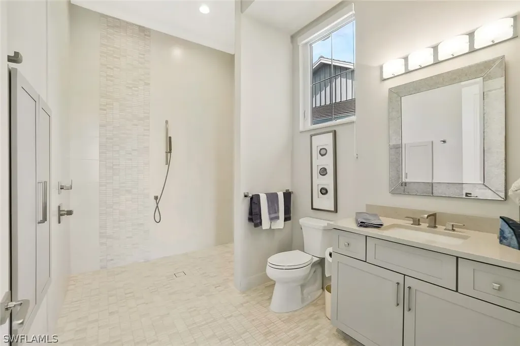 689 Pelican Court Marco Island FL 34145