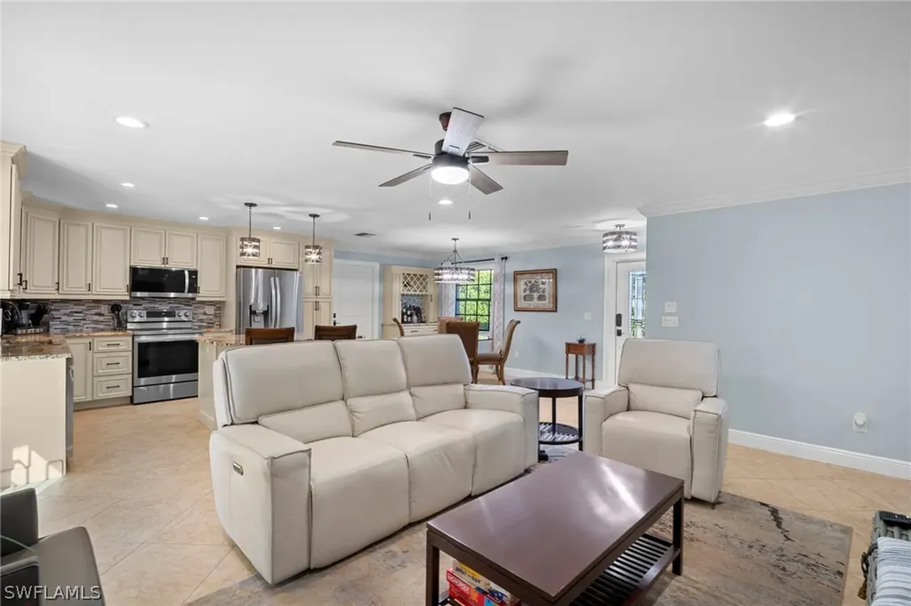 9772 Bobwhite Lane Bonita Springs FL 34135