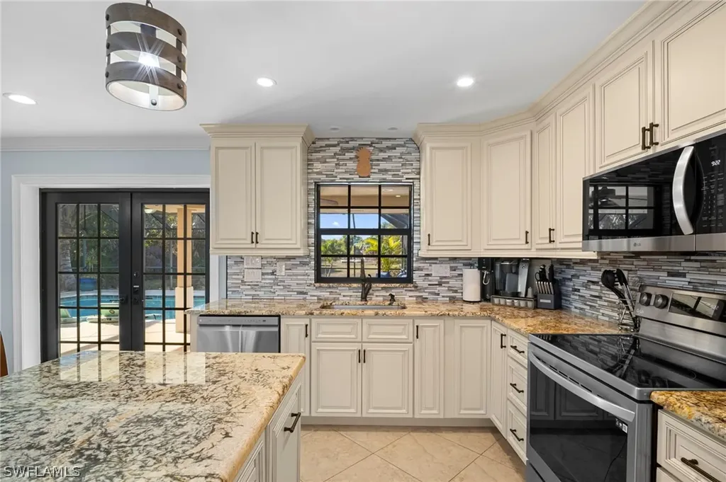 9772 Bobwhite Lane Bonita Springs FL 34135