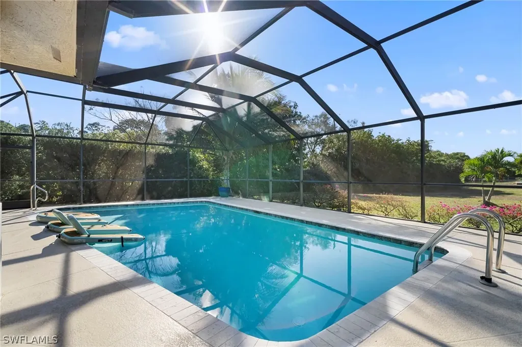 9772 Bobwhite Lane Bonita Springs FL 34135