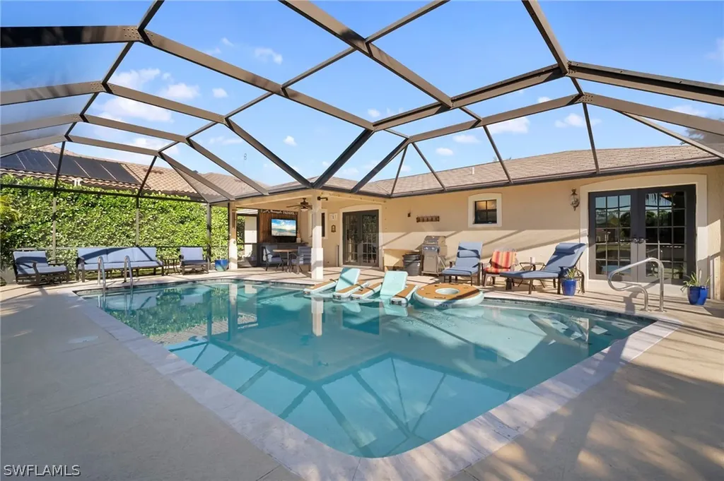 9772 Bobwhite Lane Bonita Springs FL 34135