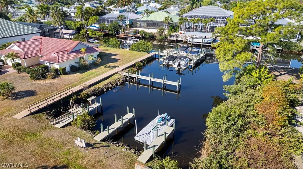 9772 Bobwhite Lane Bonita Springs FL 34135