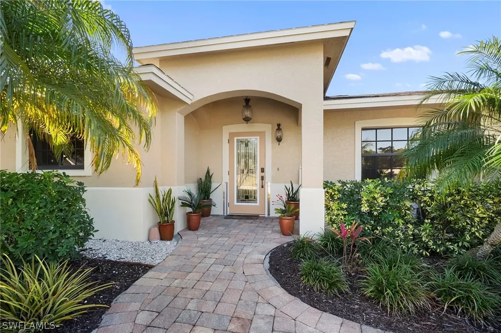 9772 Bobwhite Lane Bonita Springs FL 34135