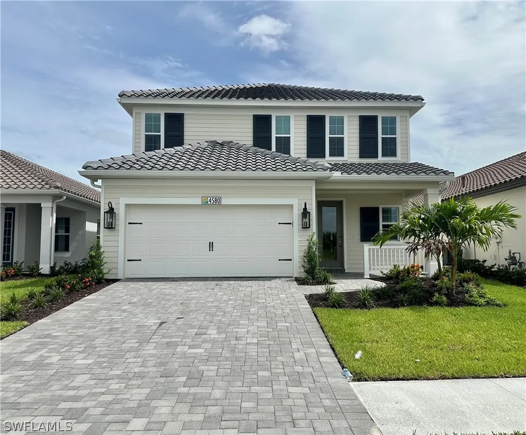 4580 Centaurus Circle Naples FL 34120