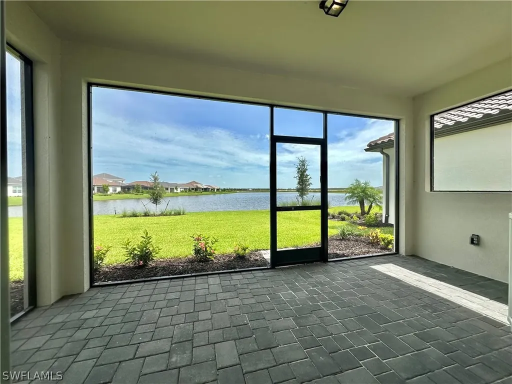 4580 Centaurus Circle Naples FL 34120