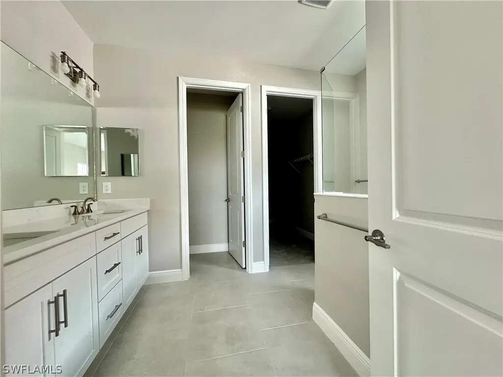 4580 Centaurus Circle Naples FL 34120