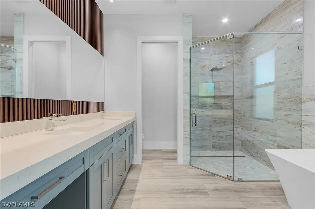 536 97th Avenue N Naples FL 34108