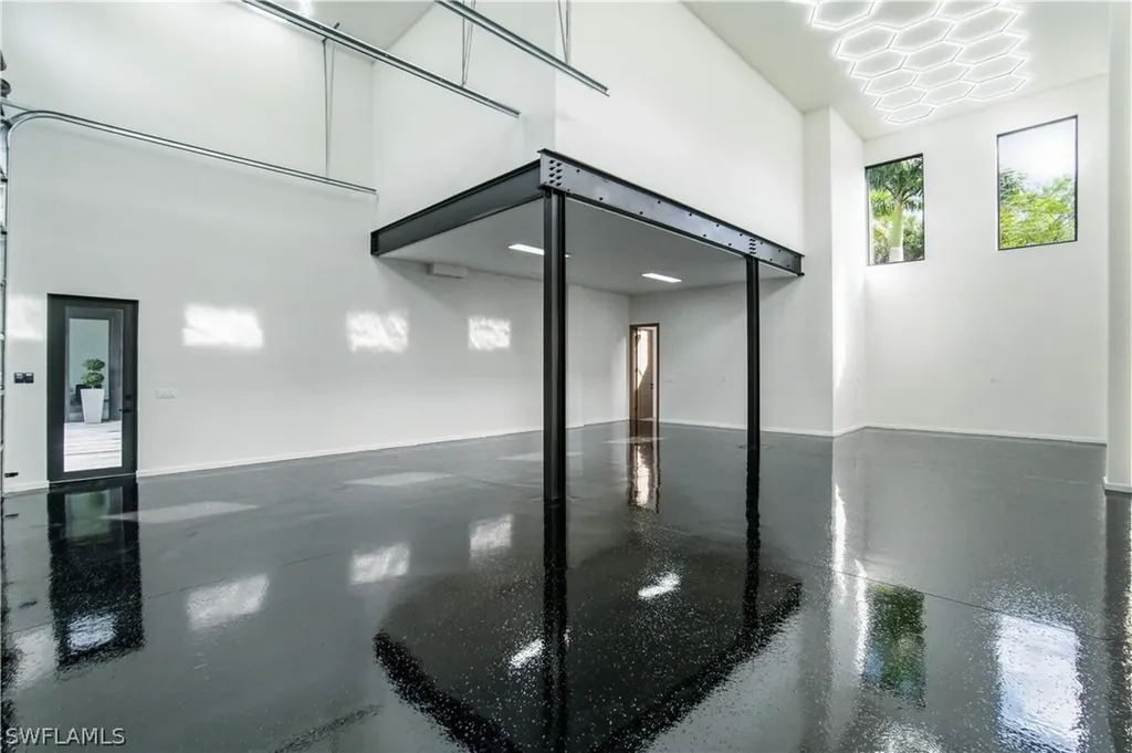 27100 Imperial Parkway Bonita Springs FL 34135