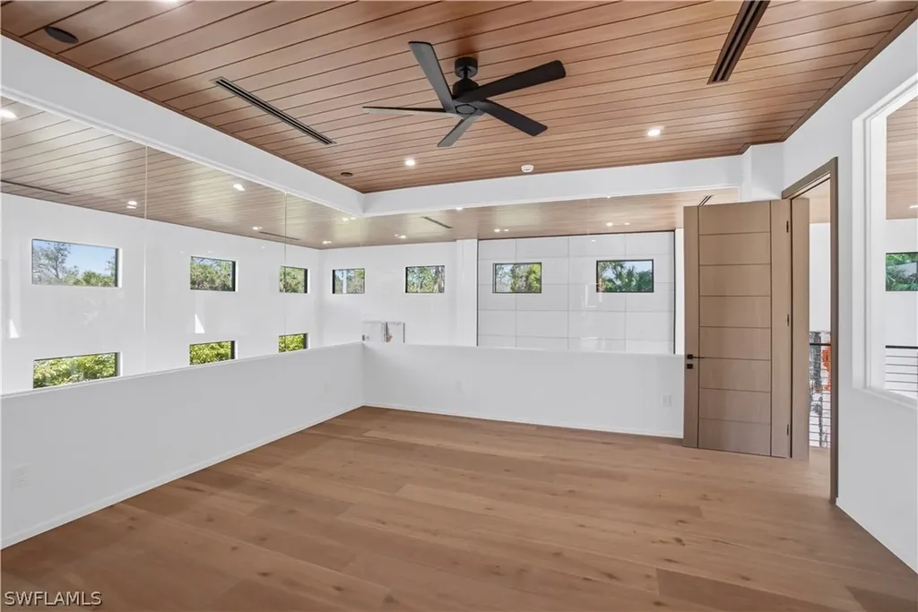 27100 Imperial Parkway Bonita Springs FL 34135