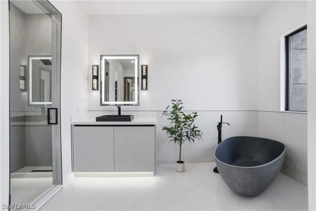 27100 Imperial Parkway Bonita Springs FL 34135