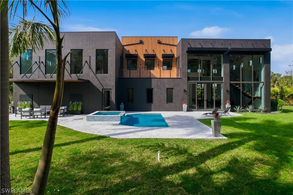 27100 Imperial Parkway Bonita Springs FL 34135